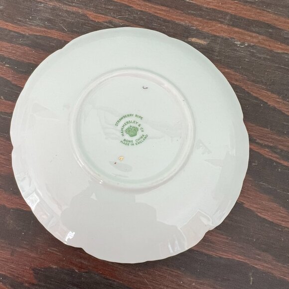 HAMMERSLEY & CO “Strawberry Ripe” Pattern Fine Bone China Gold Trim - Picture 6 of 7